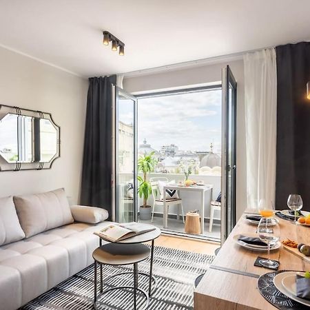 부쿠레슈티 Stunning Views 2Br Midtown Flat - Charming Balcony 아파트 외부 사진