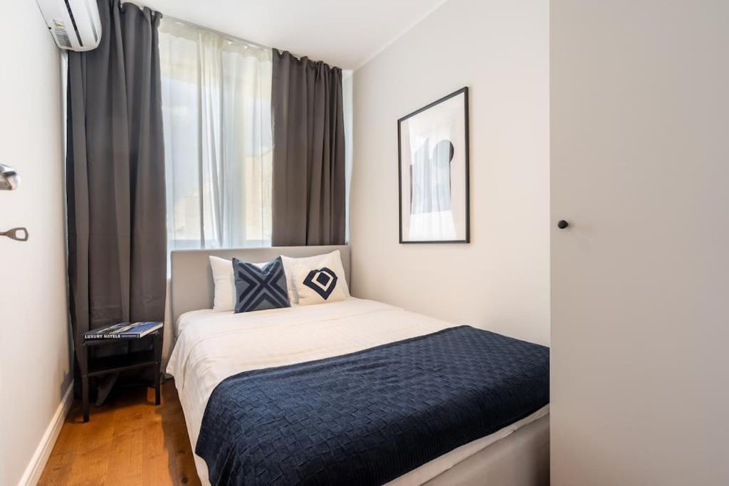 부쿠레슈티 Stunning Views 2Br Midtown Flat - Charming Balcony 아파트 외부 사진